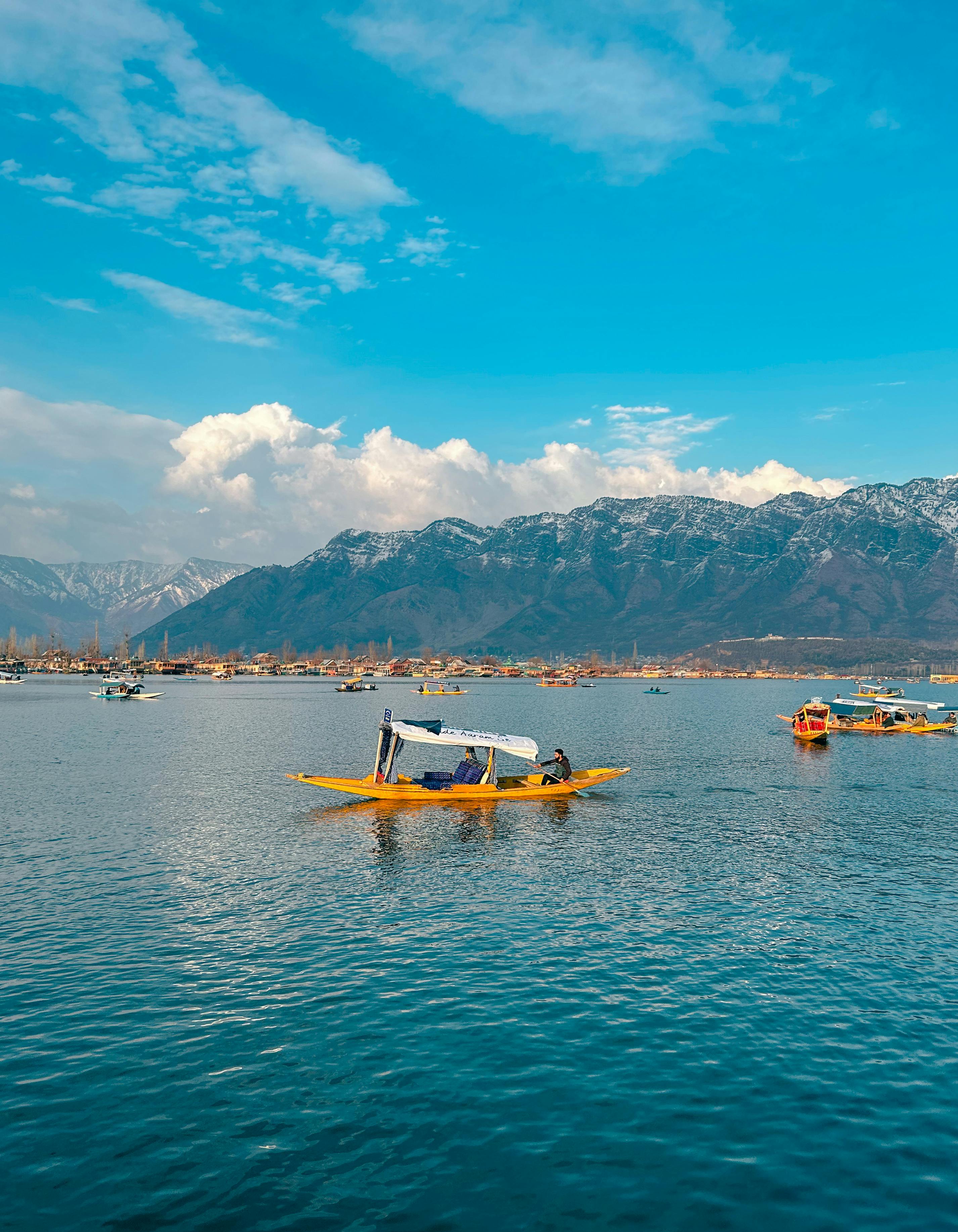 Kashmir Dal Lake